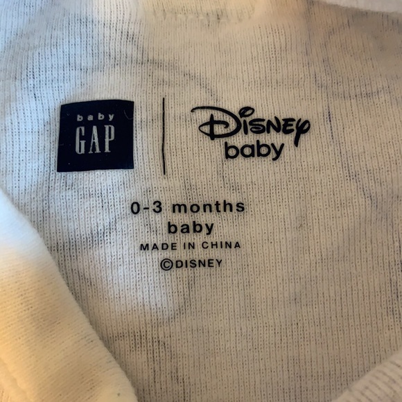 Baby Gap Seven Dwarfs PJs 0-3 months - Picture 2 of 4